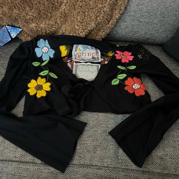 Johnny Was Tops - Johnny Was Joystick Hand Stitched Floral Embroidered Long Sleeve Bell Sleeve Top